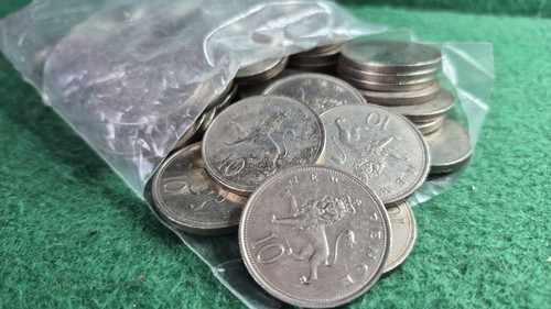 Worth old 10p - £5s,