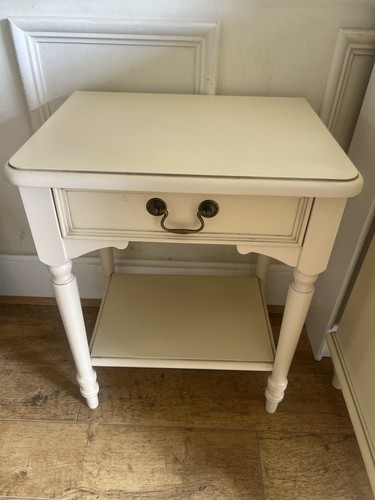 Laura ashley clifton console - laura,