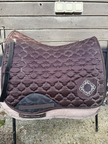 Numnah saddle pad size - numnah,