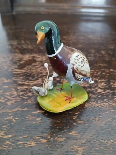 Vintage hand painted - hand,