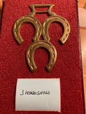 VINTAGE HORSE BRASSES - LOTS
