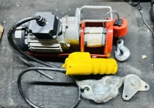 SEALEY 250Kg Electric Power Hoist/Winch Lift,Site/Scaffolding/Garage 240v PH250