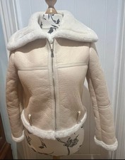 Gorgeous Ladies Boohoo Aviator