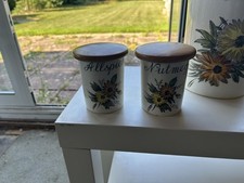 Six Vintage Crown Devon Fielding Kitchen Storage Jars - 1970s Retro spice jar