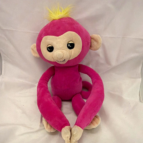 Large fingerlings pink plush - large,