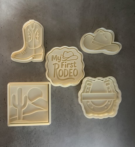 First rodeo cookie - my, cutters