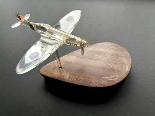 Spitfire mustang perspex - spitfire,
