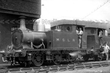 Fww-2 Locomotive With People