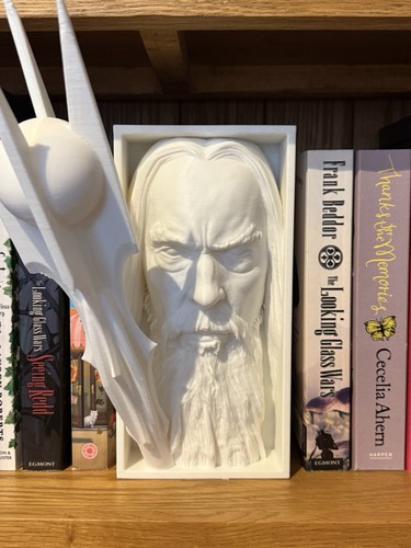 Saruman book nook - saruman,