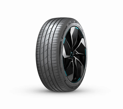 235 60r18 hankook ion suv - 235/60r18,
