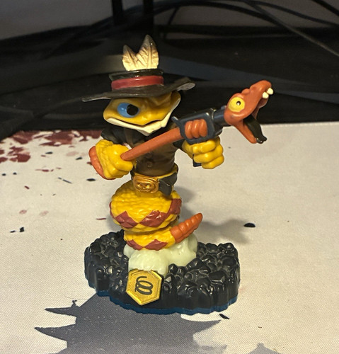 Skylanders rattle snake