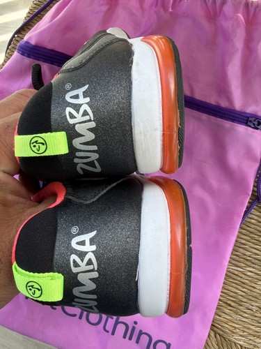 Zumba womens size - 8, black