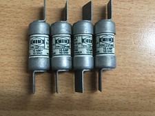 New/old stock  MEM 10 Amp 550 Volts AC 80kA - tested (x4 fuses)