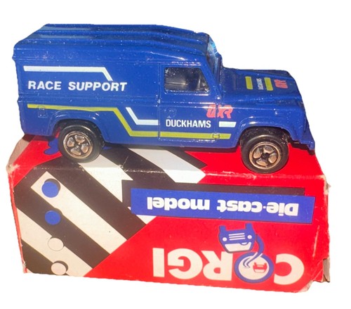 Corgi land rover duckhams - corgi,