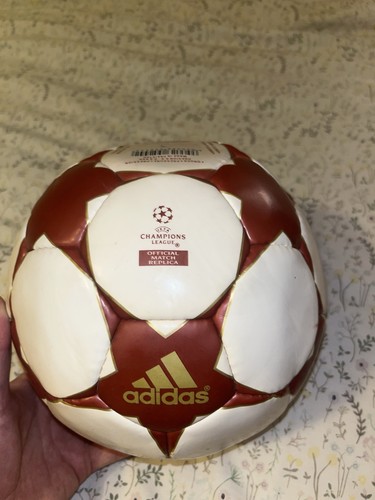 Adidas champions league finale - champions,