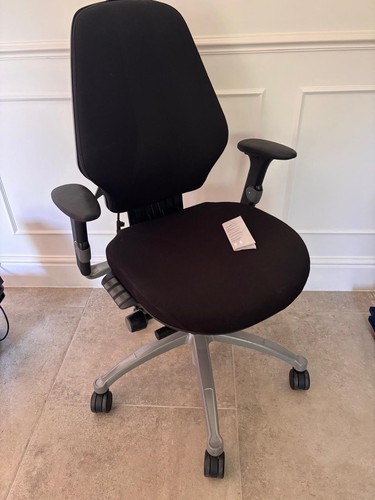 Logic 300 black ergonomic - logic,