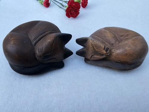 Vintage hand carved - hand, cat