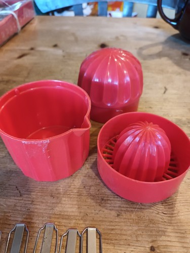 Vintage red plastic juicer - plastic,