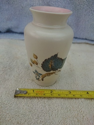 This small vintage bud - this, a