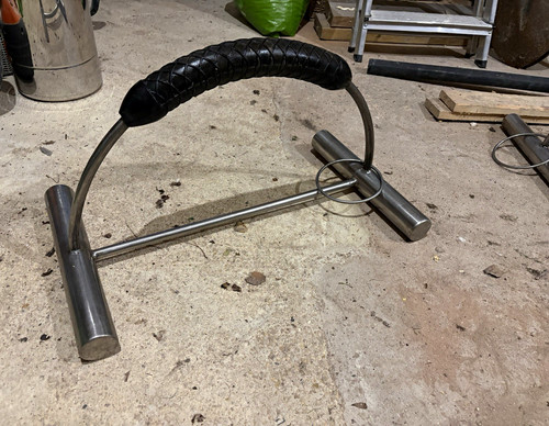 Heavyweight portable bow perch
