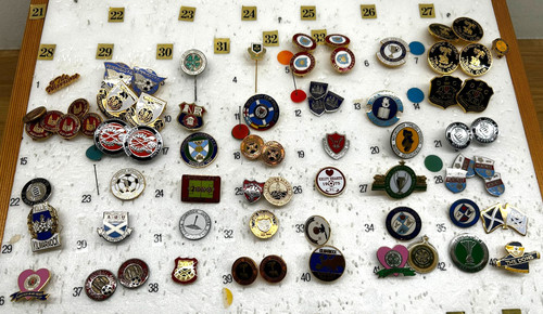 Pin badge abzeichen football - pin,