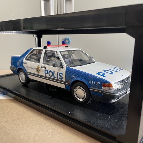 Triple9 saab 9000cd - 1:18,