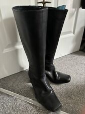 Legroom Women’s Zip Up Boots Size 6 Black
