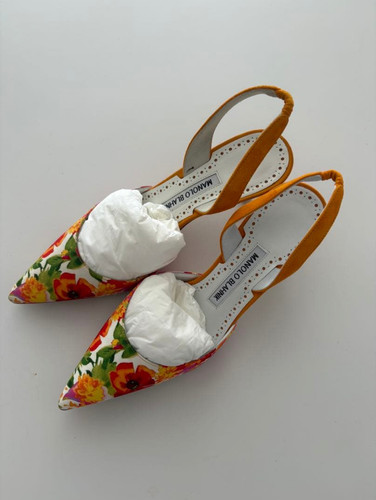 Manolo blahnik floral - manolo,