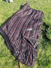 5’9 Masta- heavy weight stable rug. Red/black check