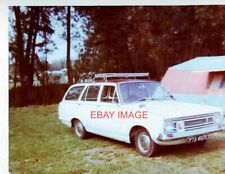 PHOTO  VAUXHALL VICTOR 101