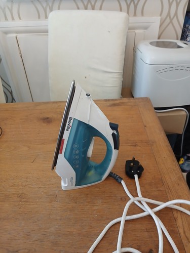 Breville edge glide steam iron - breville,