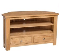 Hallowood Furniture Waverly