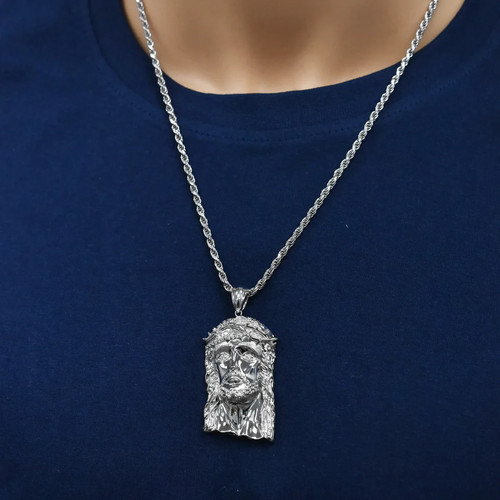 Moissanite jesus piece 925 - moissanite,