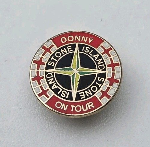 Doncaster rovers hooligan - doncaster, pin