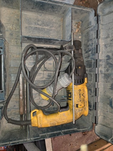 Dewalt corded 110v - corded, d25033