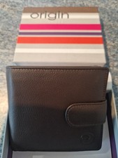 Smart Genuine Mala Leather Mens Brown Wallet With RFID protection. Boxed.