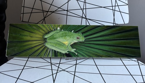 Tropical tree frog painted - tropical,
