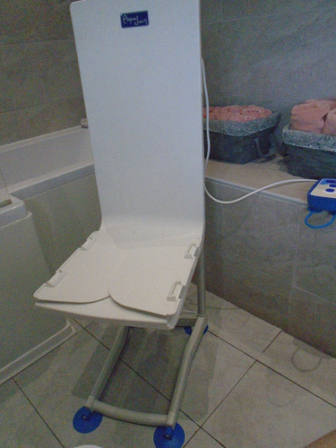 Aquajoy premire bath lift - aquajoy,