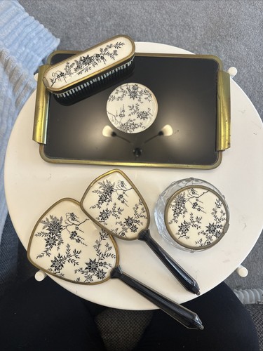 Vintage vanity set - vintage, floral