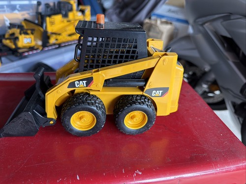 Bruder 02481 cat skid - 02481,