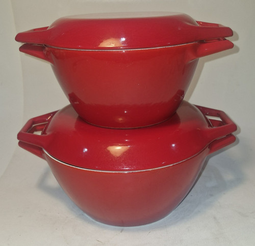 Red enamel casserole pots - red,