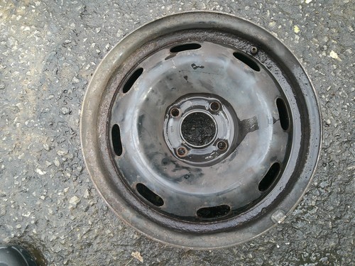 Peugeot 207 active - steel, wheel