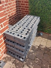 Engineering bricks, blue