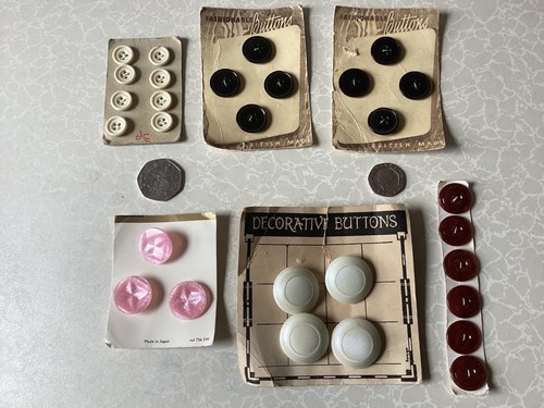 Selection vintage buttons - vintage,