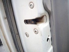 REAR LEFT DOOR LOCK / 2389708