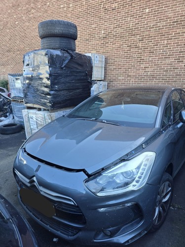 Car parts and - car,