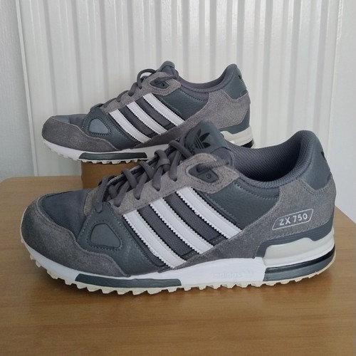 Adidas 750 trainers size - 9,
