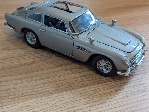 Danbury mint aston martin db5 - danbury,