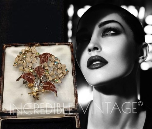 Vintage 1950s enamel - vintage,