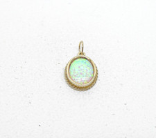 9ct Gold Opal Pendant Cultured Oval Yellow Gold Hallmarked with gift box